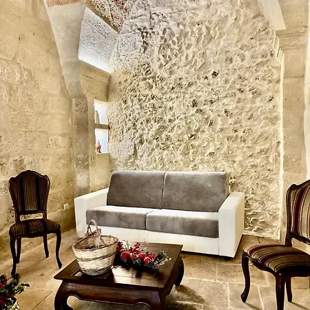 Palazzo Storico Riccardi Rollo *