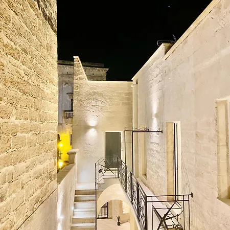Palazzo Storico Riccardi Rollo Apartment San Cesario di Lecce